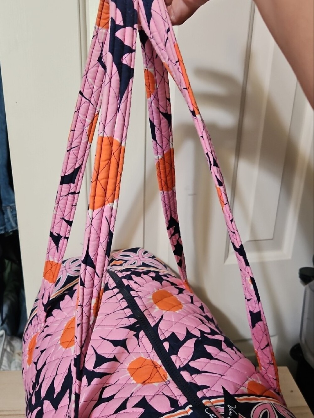 Vera Bradley EUC Quilted Floral Duffel in Pink & Blue - Picture 6 of 8